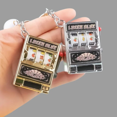 Simple Fashion Trend Slot Machine Keychain, Creative Fruit Machine Toy & Personalized Car Pendant Gift